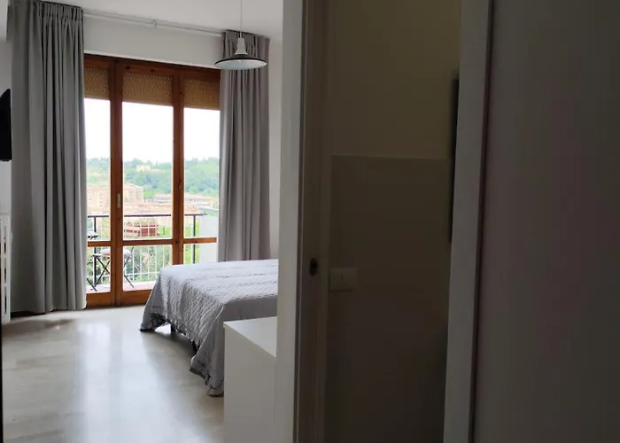 Alta, Ospitalita Con Vista * Siena